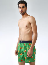 Cargar imagen en el visor de la galería, All Over Pizza Print Shorts
