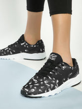 Load image into Gallery viewer, 361 DEGREE Ice Cream Print Running Trainers