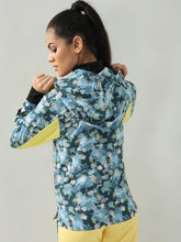 Load image into Gallery viewer, ONE/ZERO BY KOOVS Cut &amp; Sew Camo-Print Training Jacket